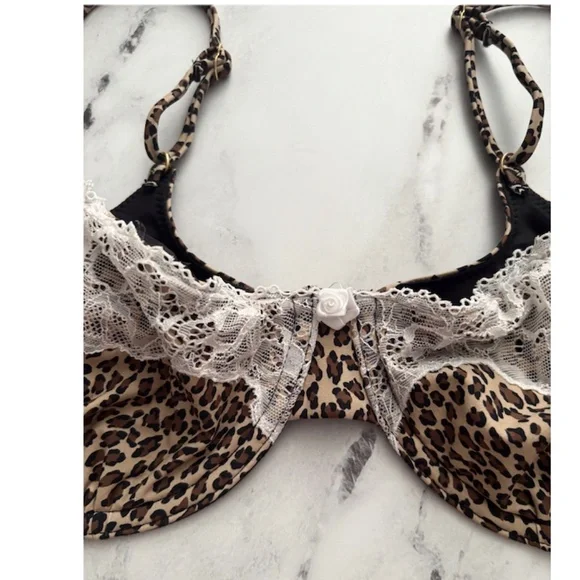 Frankies Bikinis Leopard & Lace Underwire Morning Top Swim Bikini Top XL - Picture 3 of 6